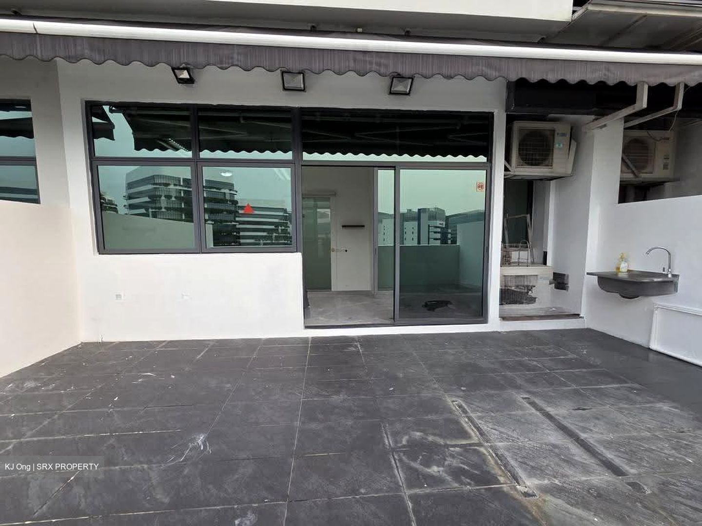UB. One (D14), Office #620588941